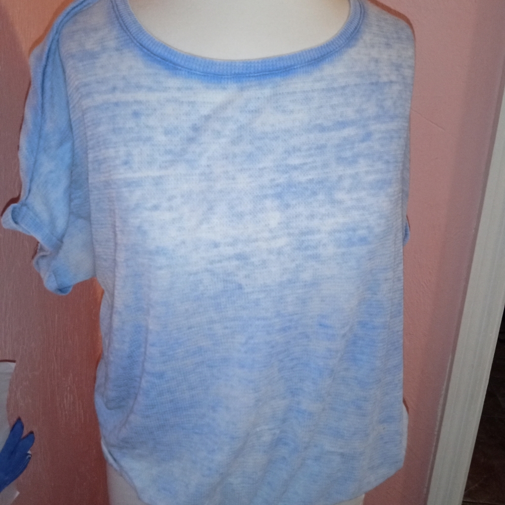 Juniors blue short sleeve shirt size Large
